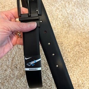 NWT Nike Black/Brown Reversible Belt, size 32